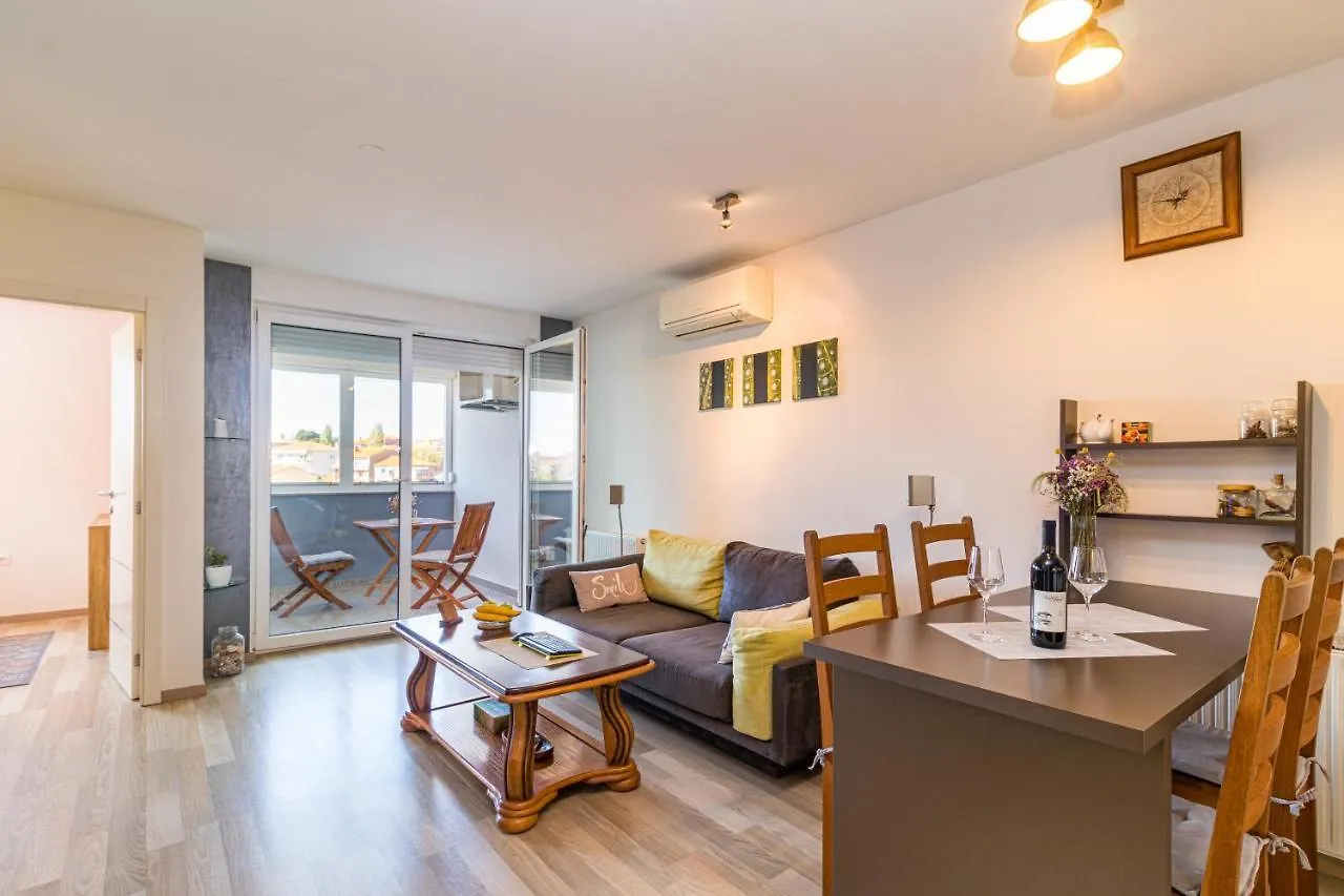 Lovely Apartment Near Centar Pula