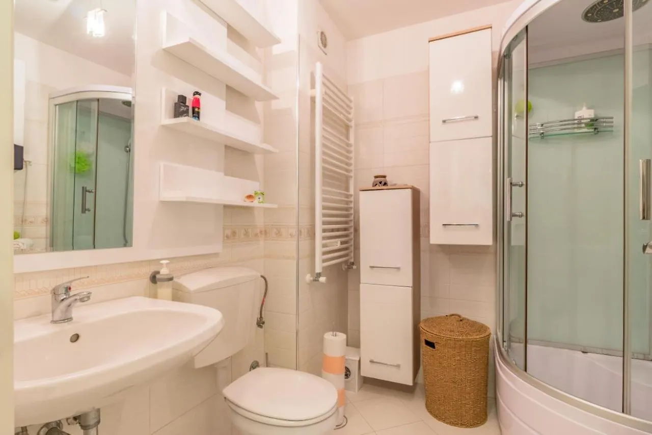 Lovely Apartment Near Centar Pula 0*,