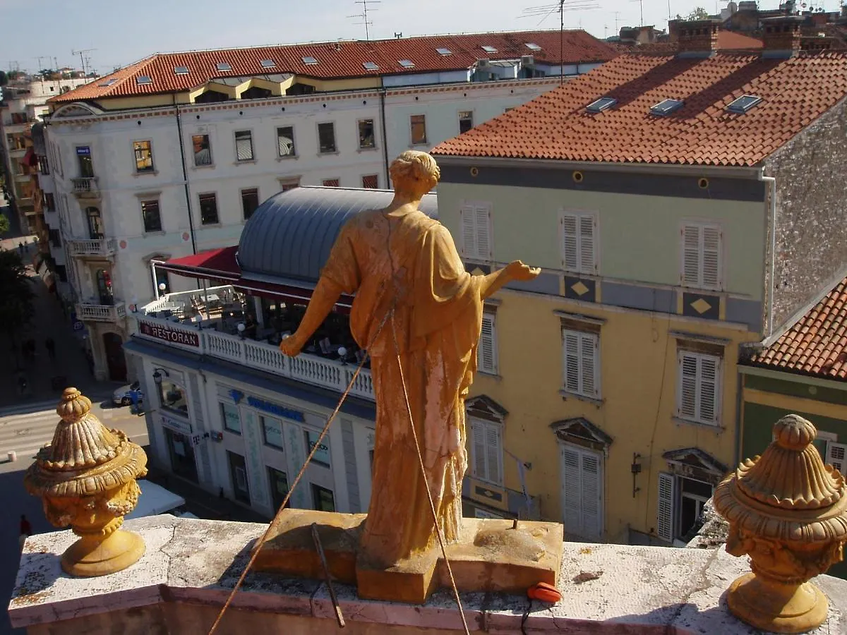 Lovely Apartment Near Centar Pula Croatia