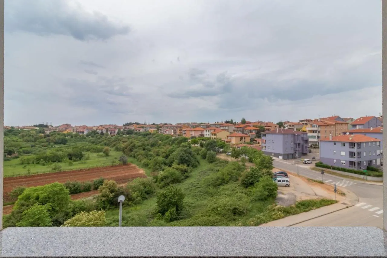 Lovely Apartment Near Centar Pula Croatia
